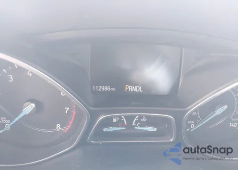 2016 Ford Focus Se z USA, uszkodzony, nr VIN 1FADP3F21GL334804